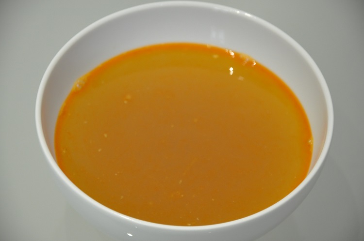 Fumet o Caldo de pescado para arroces y fideuá