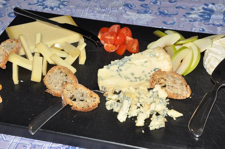 Tabla de quesos: Stilton, Gruyere Alpage y Saint-Félicien